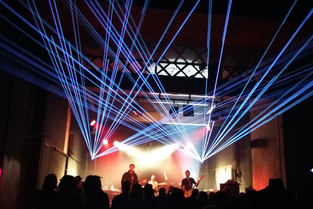 Spectacle Show Laser